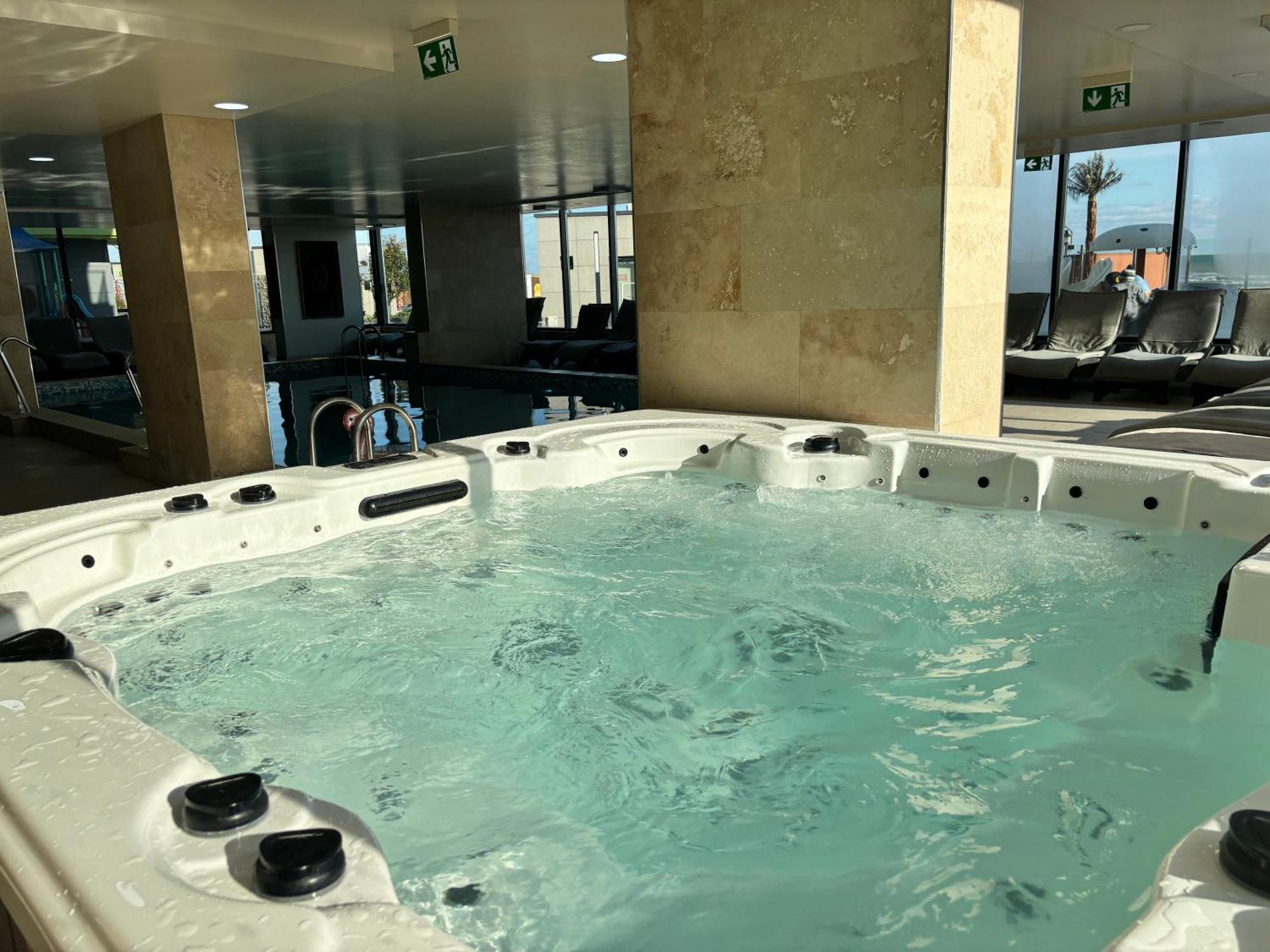 Sunway - Pool & Spa Beach Resort Năvodari Exteriör bild